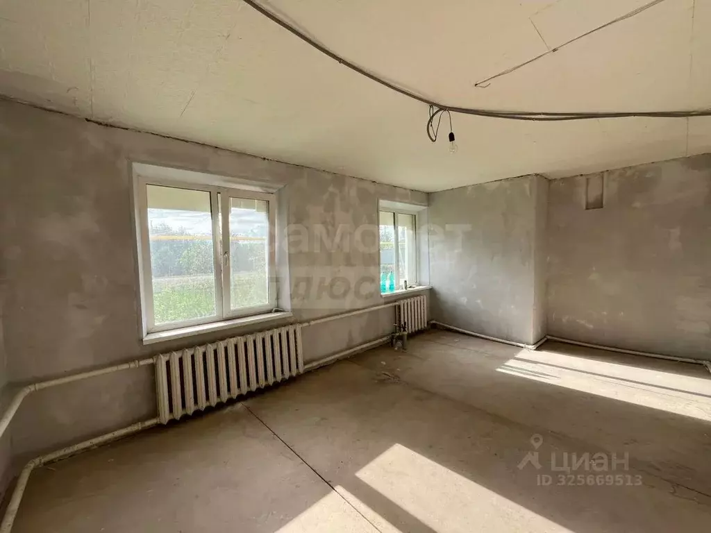 Коттедж в Оренбургская область, Оренбург городской округ, с. Пруды ул. ... - Фото 1