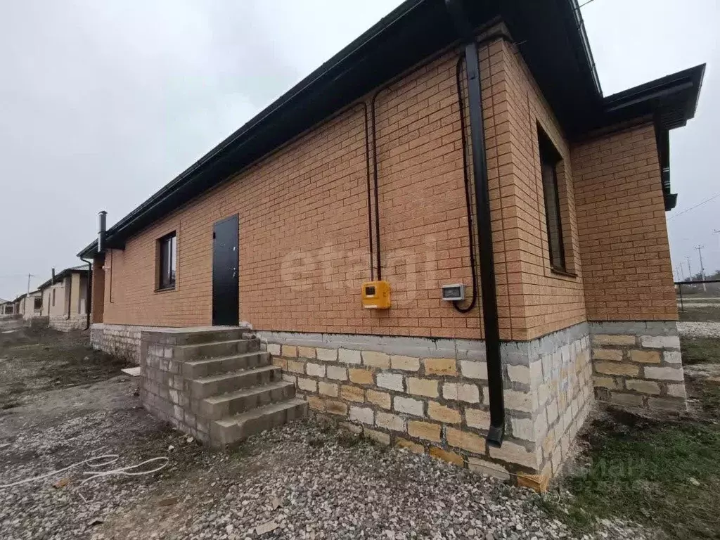 Дом в Ставропольский край, Михайловск Шпаковский район, ул. Ишкова ... - Фото 2