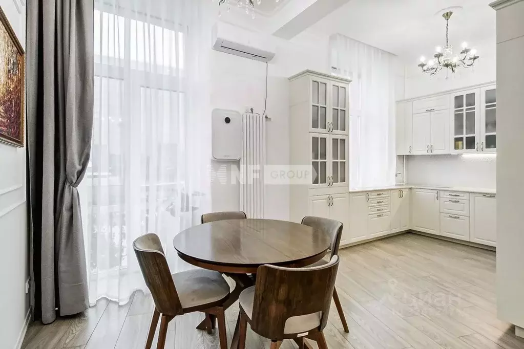 4-к кв. Москва Кутузовский просп., 30 (110.0 м) - Фото 1