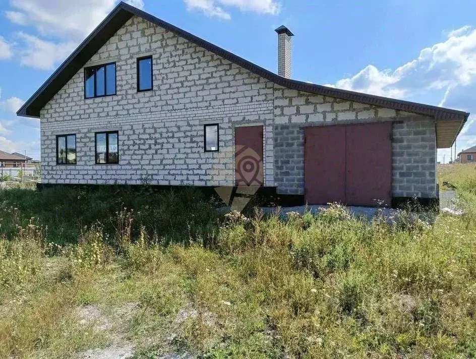 Дом в Белгородская область, Старый Оскол просп. 60-летия Белгородской ... - Фото 0
