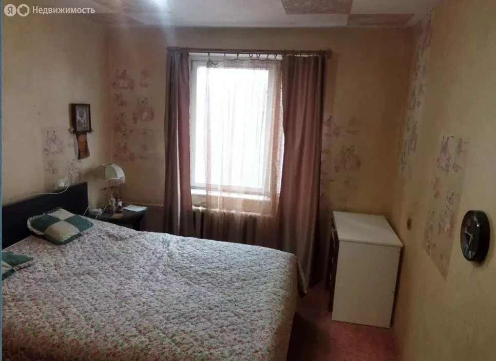 3-комнатная квартира: посёлок городского типа Свердловский, Набережная ... - Фото 2