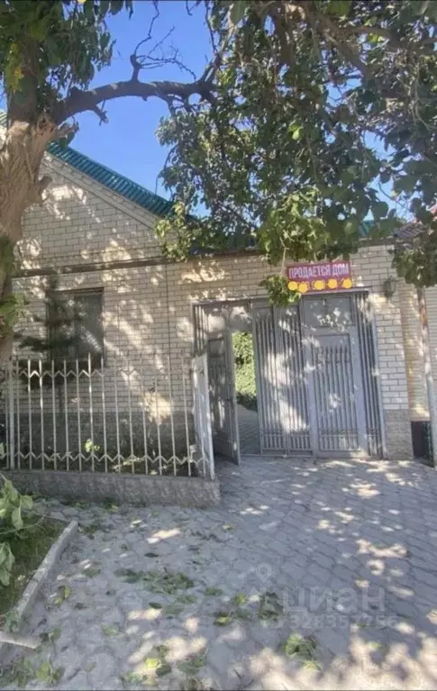 Дом в Дагестан, Кизилюрт ул. Имама Газимагомеда, 121 (165 м) - Фото 2