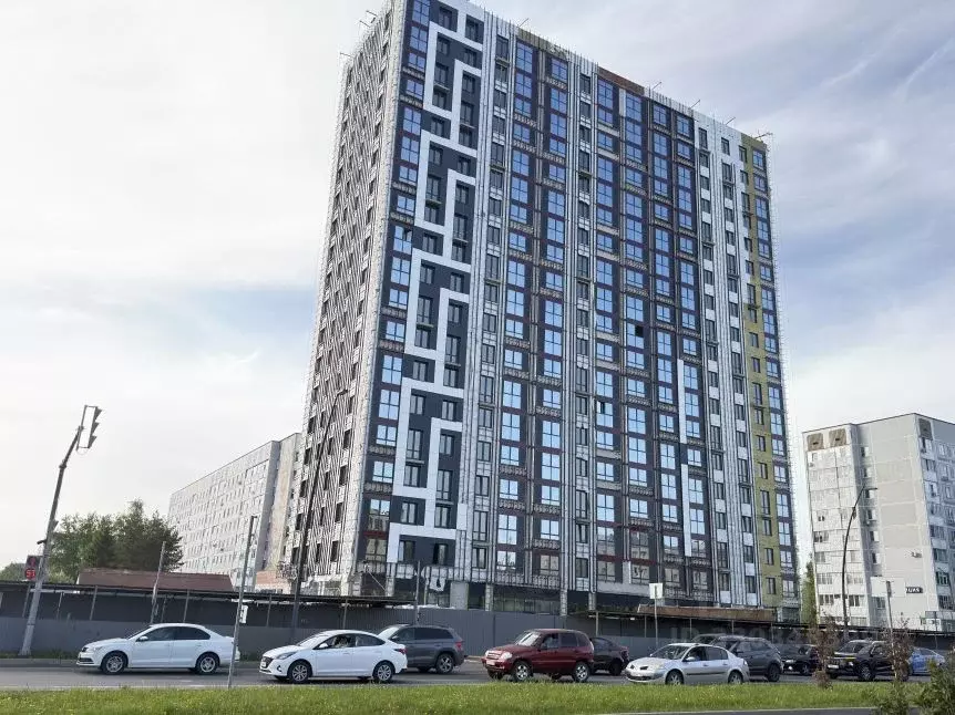 2-к кв. Татарстан, Нижнекамск ул. Баки Урманче, 12 (44.4 м) - Фото 2