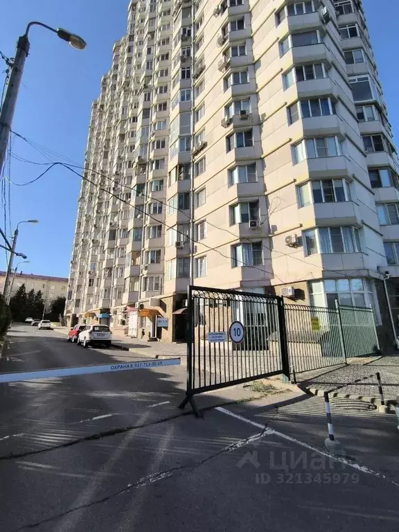 6-к кв. Волгоградская область, Волгоград ул. Маршала Чуйкова, 55 ... - Фото 0