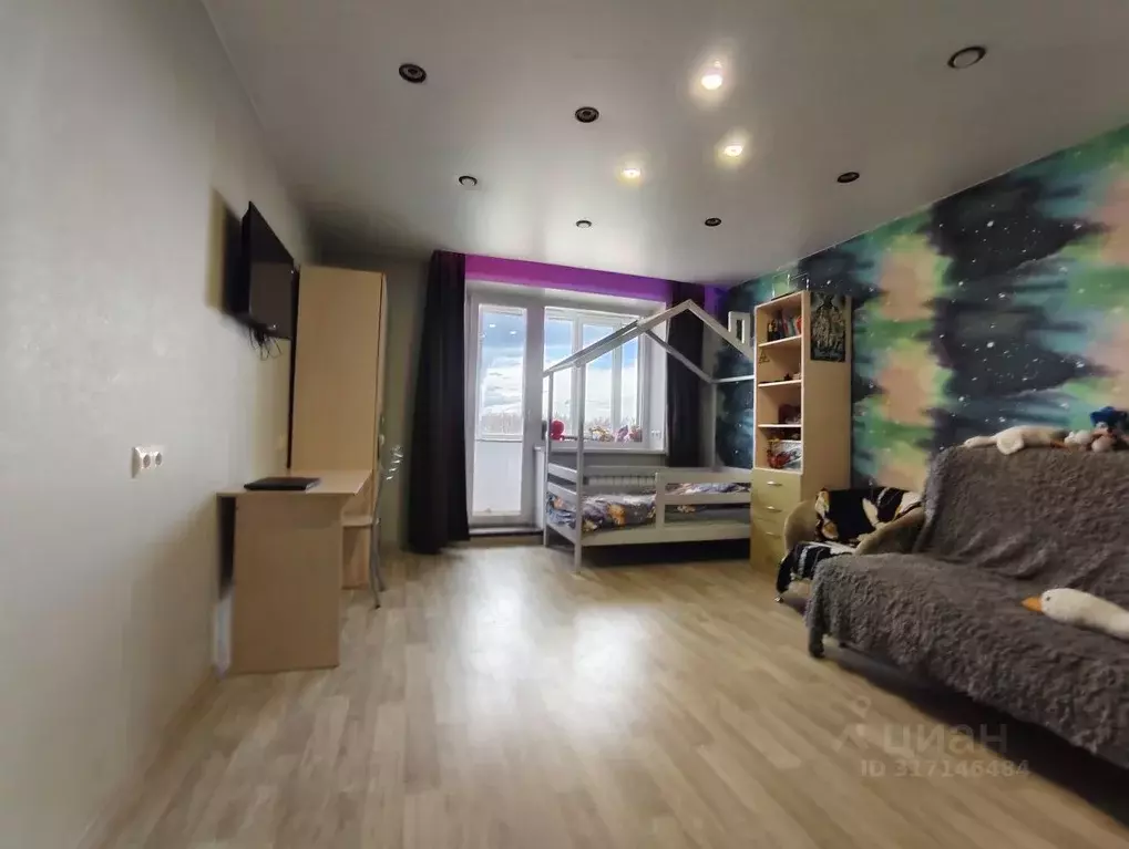 3-к кв. Коми, Сыктывкар Тентюковская ул., 101 (70.7 м) - Фото 1