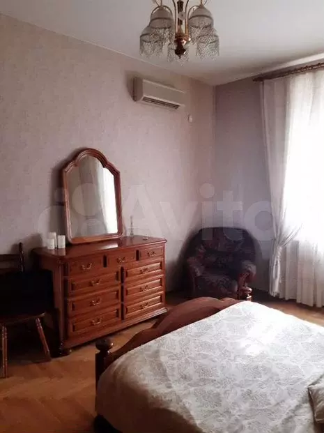 3-к. квартира, 95м, 3/6эт. - Фото 1