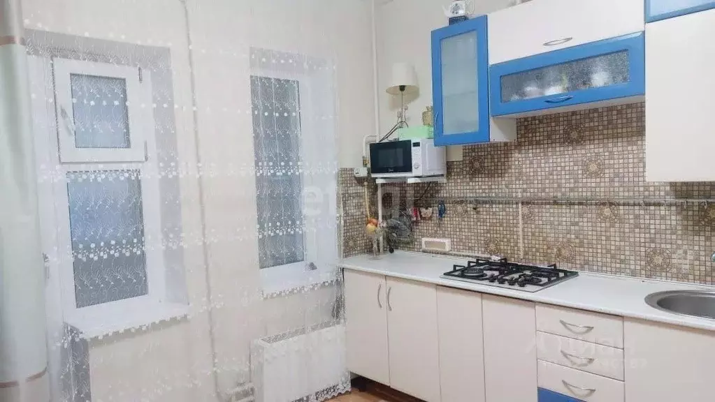 2-к кв. Саха (Якутия), Якутск 203-й мкр, 4 (59.0 м) - Фото 1