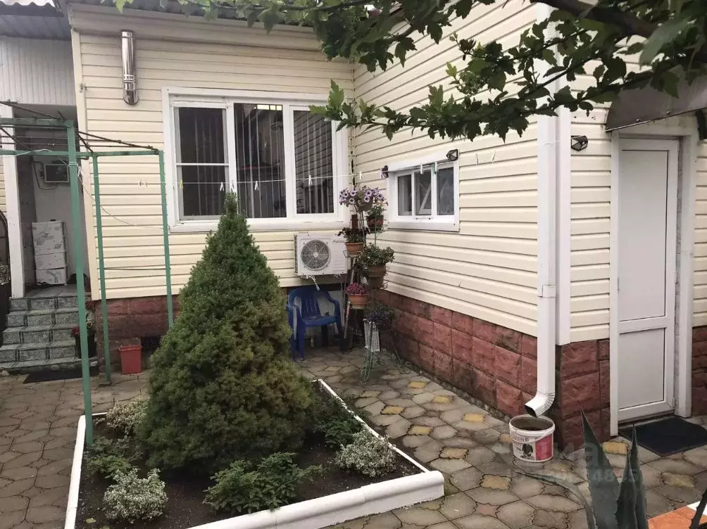 Дом в Краснодарский край, Сочи Сириус пгт, ул. Староклубная (30 м) - Фото 1