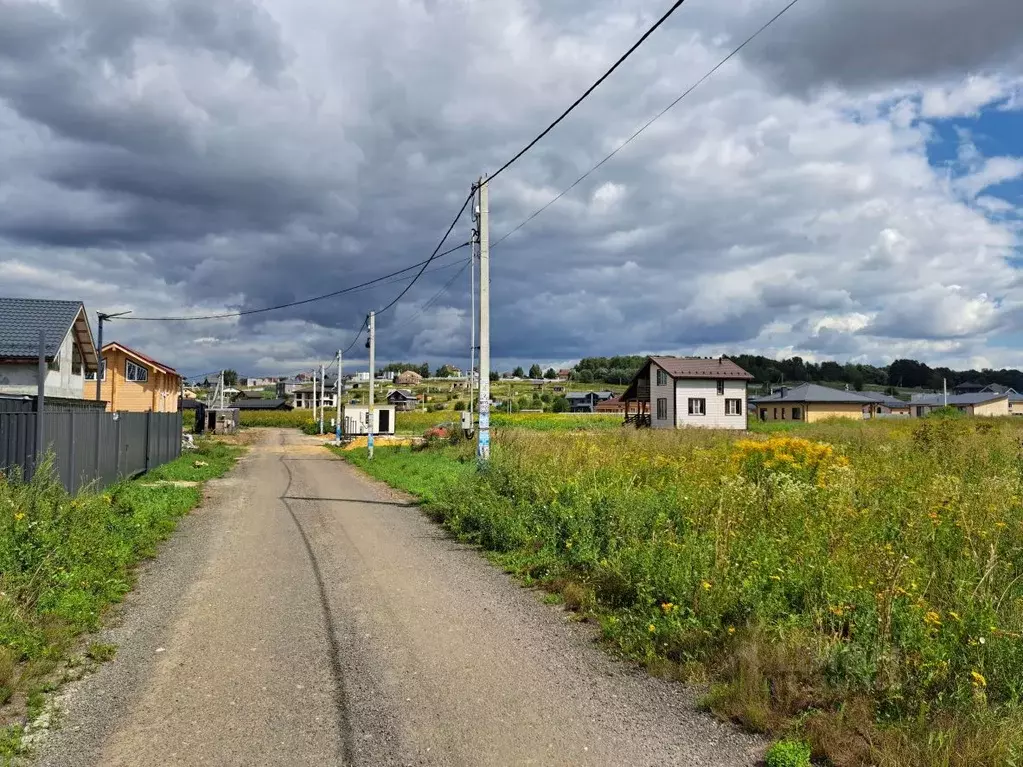 Участок в Московская область, Раменский муниципальный округ, д. Нижнее ... - Фото 2