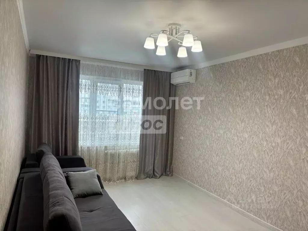 3-к кв. Кабардино-Балкария, Нальчик Нартановская ул., 10 (70.0 м) - Фото 0