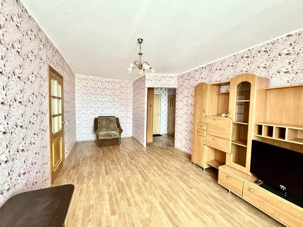 2-к кв. Ленинградская область, Кириши Волховская наб., 26 (49.6 м) - Фото 1