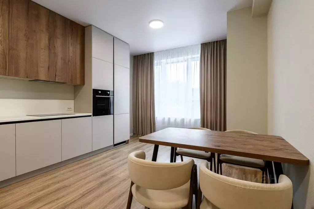 3-к кв. Свердловская область, Екатеринбург ул. Мира, 47к3 (103.0 м) - Фото 1