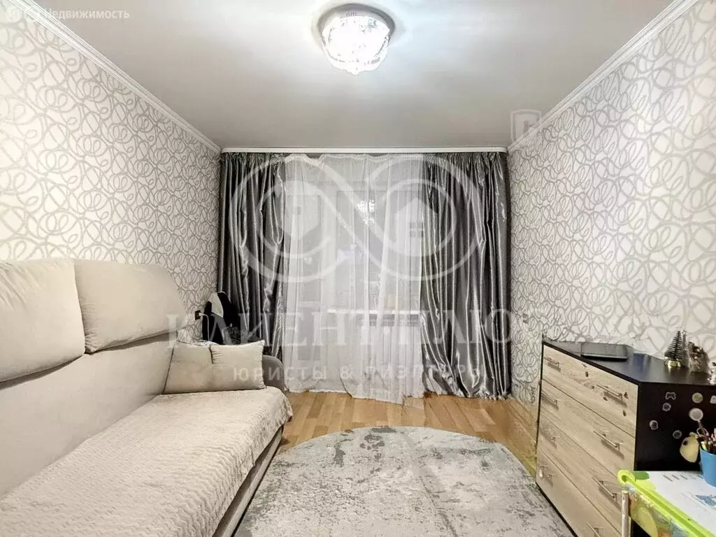 2-комнатная квартира: Южно-Сахалинск, Комсомольская улица, 165 (48 м) - Фото 1