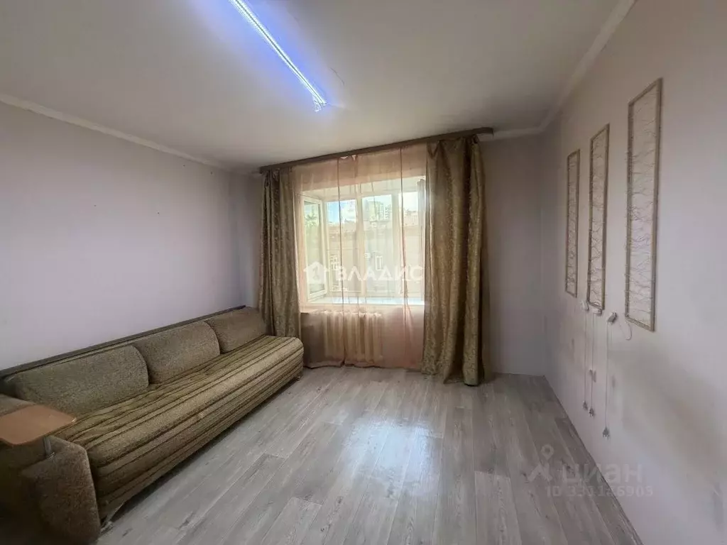 1-к кв. Бурятия, Улан-Удэ ул. Столбовая, 56 (25.4 м) - Фото 2