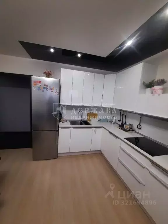 2-к кв. Кемеровская область, Кемерово просп. Шахтеров, 82А (52.0 м) - Фото 2