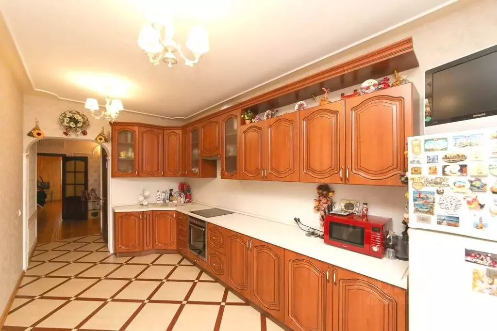 3-к кв. Башкортостан, Уфа Комсомольская ул., 159/1 (105.1 м) - Фото 2