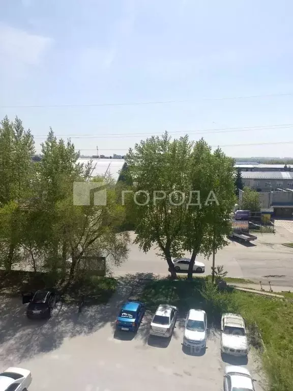 Комната Новосибирская область, Новосибирск Сухарная ул., 70А (16.9 м) - Фото 1