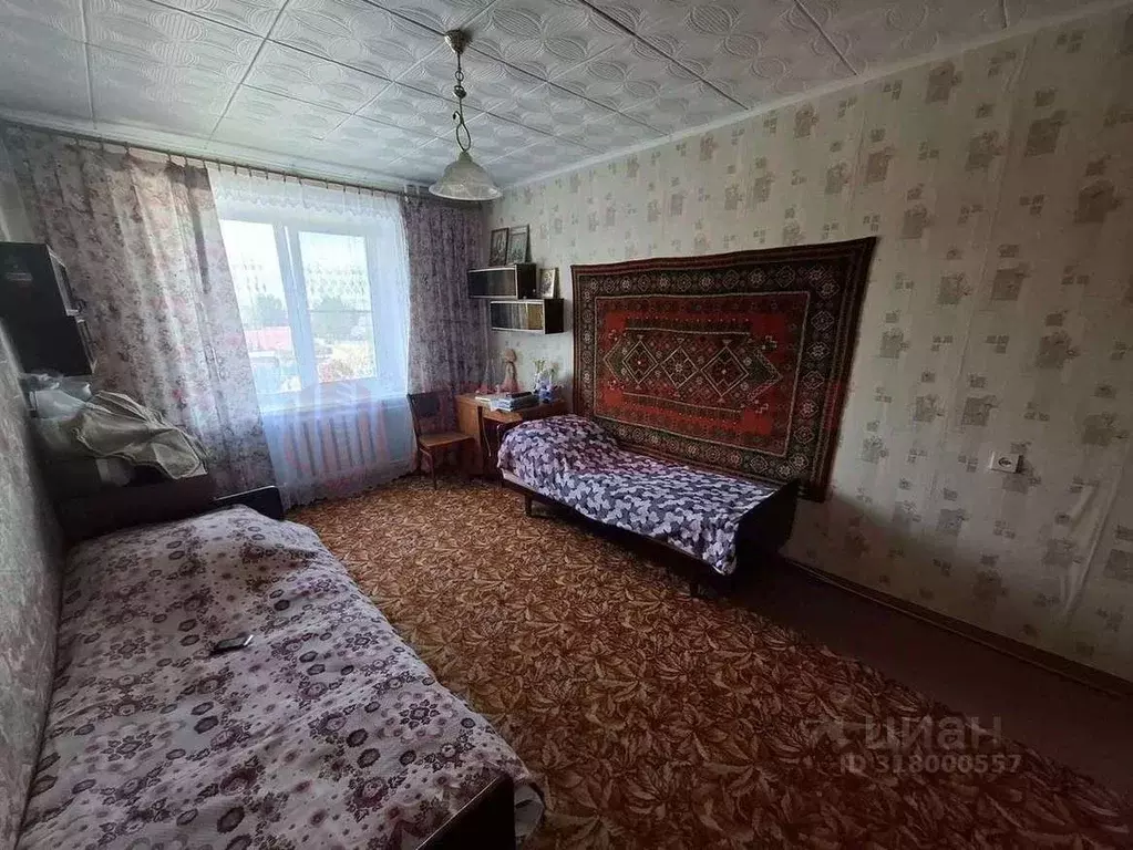 2-к кв. Астраханская область, Астрахань просп. Бумажников, 20 (41.8 м) - Фото 0