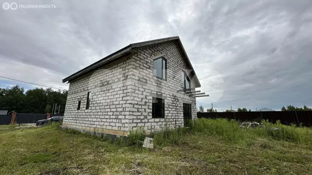 Дом в Тульская область, городской округ Тула, деревня Уваровка, 39 ... - Фото 1