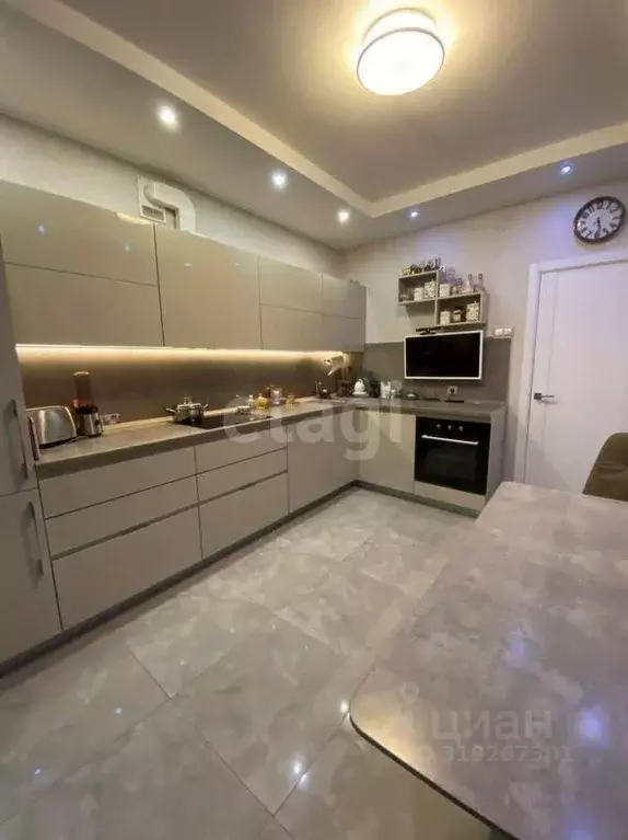 2-к кв. Белгородская область, Белгород ул. Николая Чумичова, 70 (70.0 ... - Фото 1