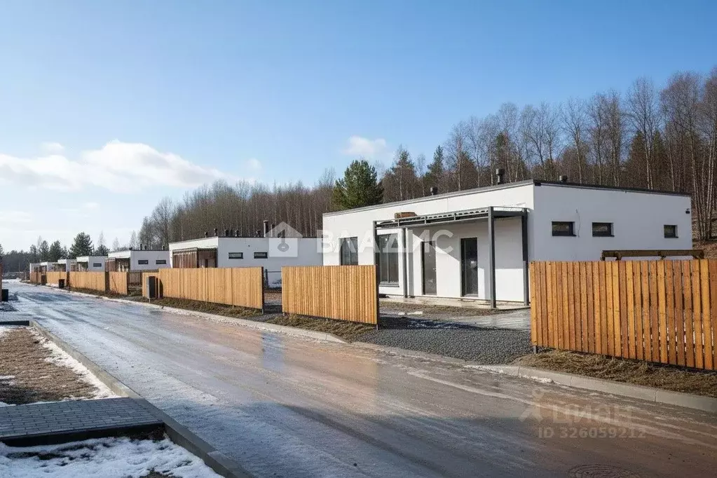 Дом в Карелия, Прионежский район, Шуйское с/пос, д. Бесовец, Жилой ... - Фото 1