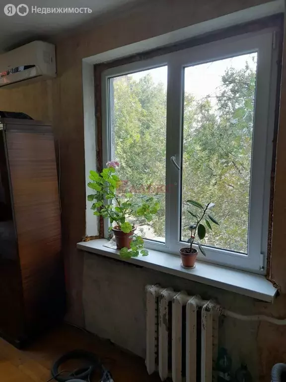 3-комнатная квартира: Ростов-на-Дону, проспект Сельмаш, 4 (60 м) - Фото 1