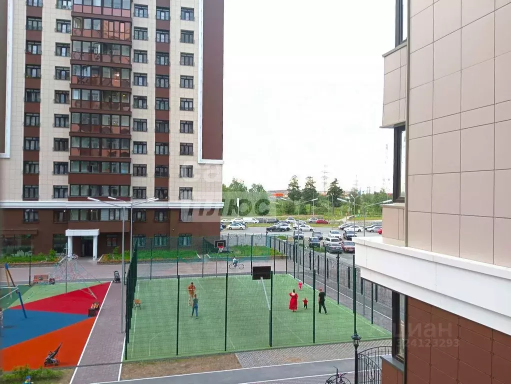 Студия Ханты-Мансийский АО, Сургут ул. Ивана Захарова, 5/1 (32.7 м) - Фото 2