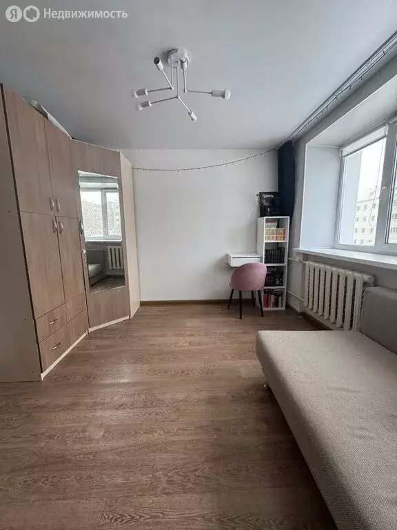 Квартира-студия: Киров, Октябрьский район, улица Орджоникидзе, 10 (19 ... - Фото 1