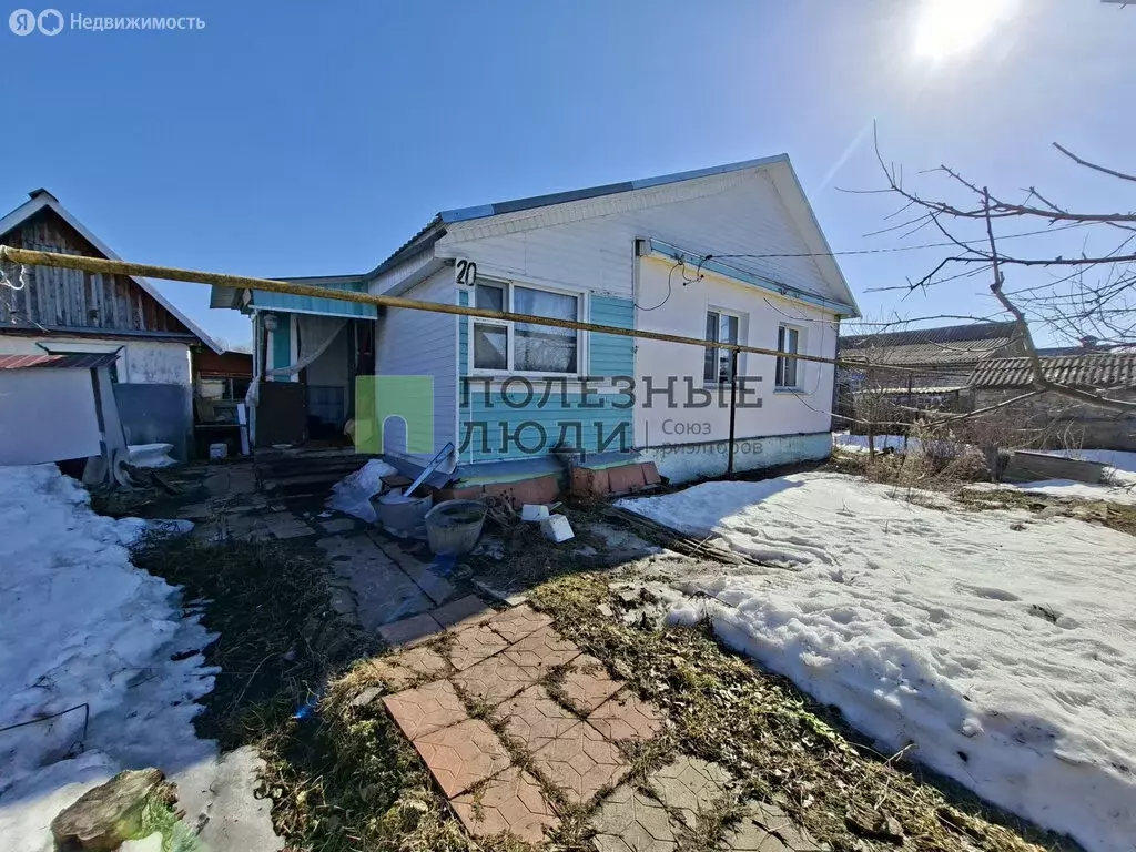 Дом в посёлок городского типа Змиёвка, Московская улица, 20 (50 м) - Фото 1