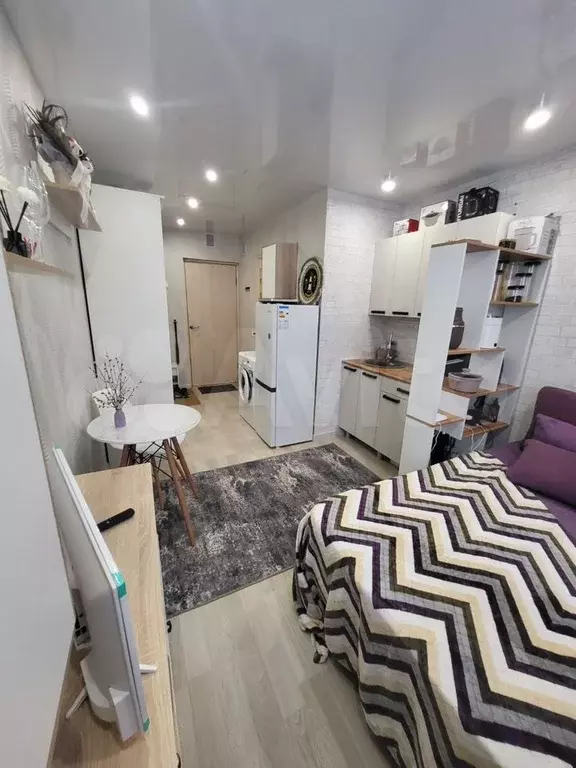 Комната 17 м в 1-к., 2/5 эт. - Фото 0