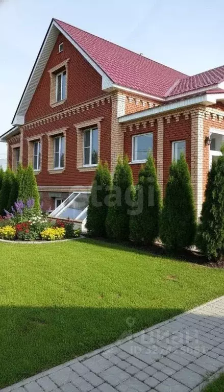 Дом в Башкортостан, Стерлитамак ул. Володина (180 м) - Фото 1