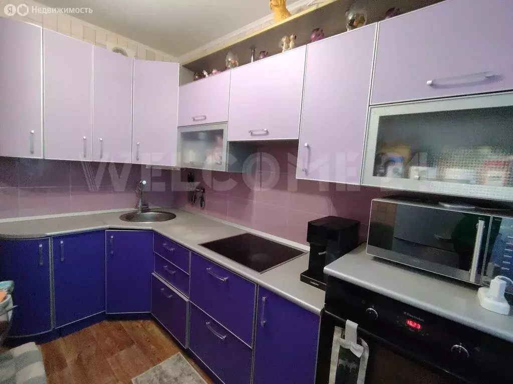 3-комнатная квартира: Тольятти, 10-й квартал, бульвар Луначарского, 4 ... - Фото 1