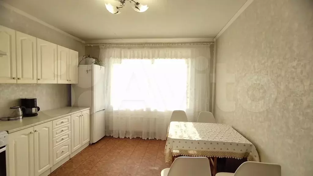 1-к. квартира, 42 м, 8/8 эт. - Фото 0