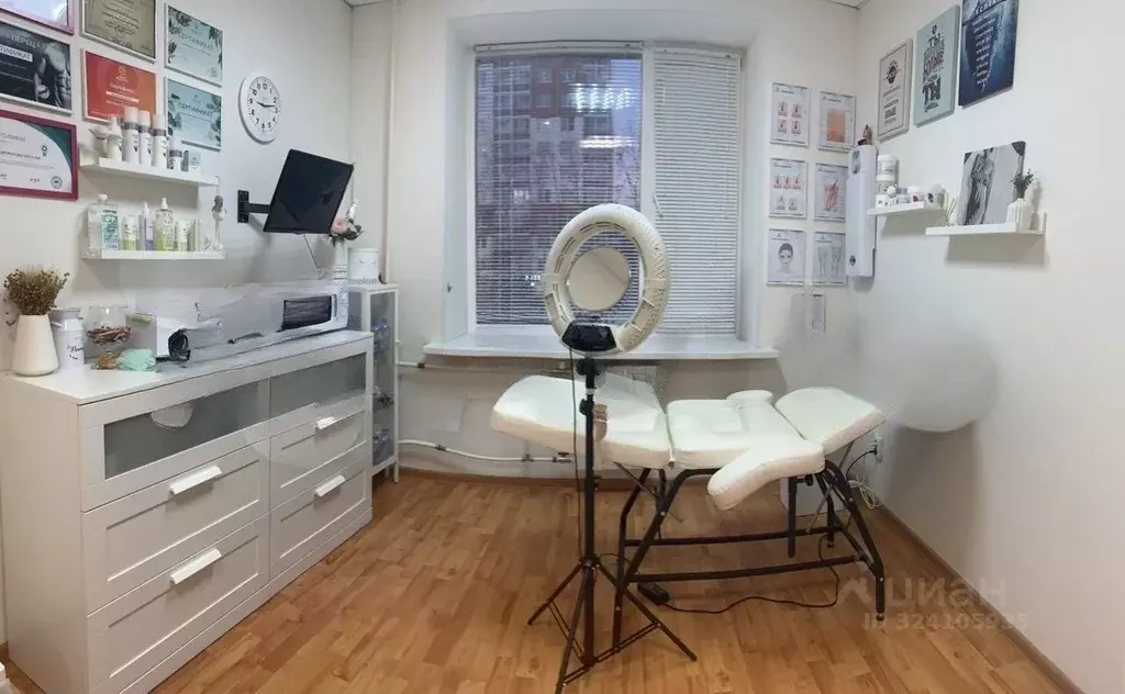 Офис в Свердловская область, Екатеринбург ул. Старых Большевиков, 2Ак2 ... - Фото 2