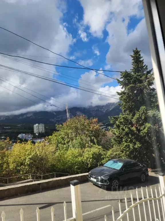 2-к кв. Крым, Ялта ул. Достоевского, 18/15 (41.1 м) - Фото 1