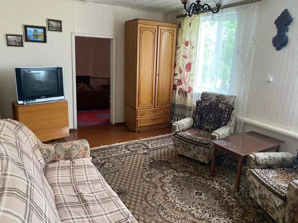 Дом в Воронежская область, Богучар ул. Строителей, 14 (69 м) - Фото 1