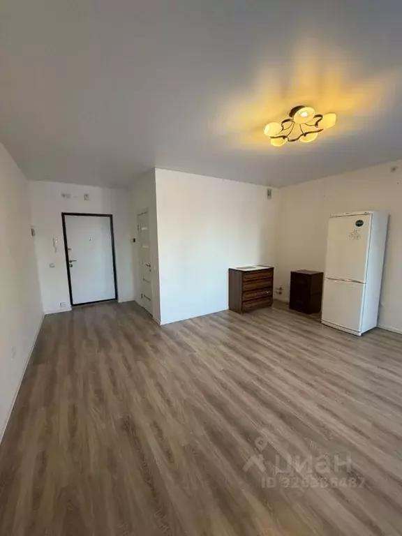 Студия Москва Десеновское поселение, ул. 3-я Нововатутинская, 2 (28.0 ... - Фото 1