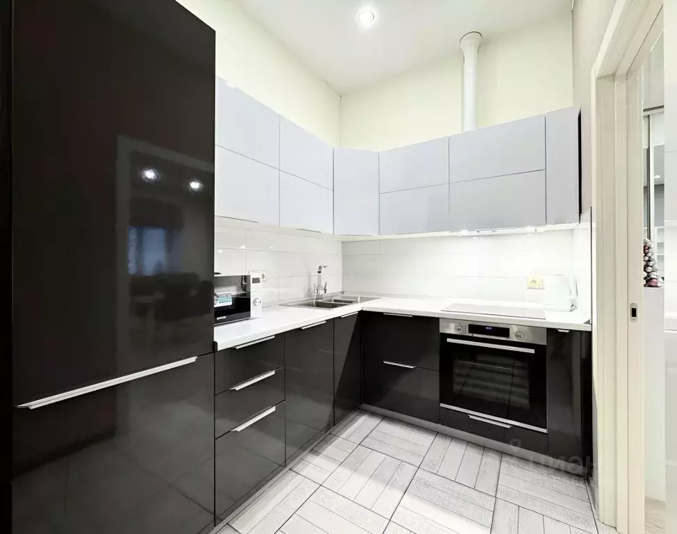 3-к кв. Санкт-Петербург ул. Глухая Зеленина, 6 (88.0 м) - Фото 2