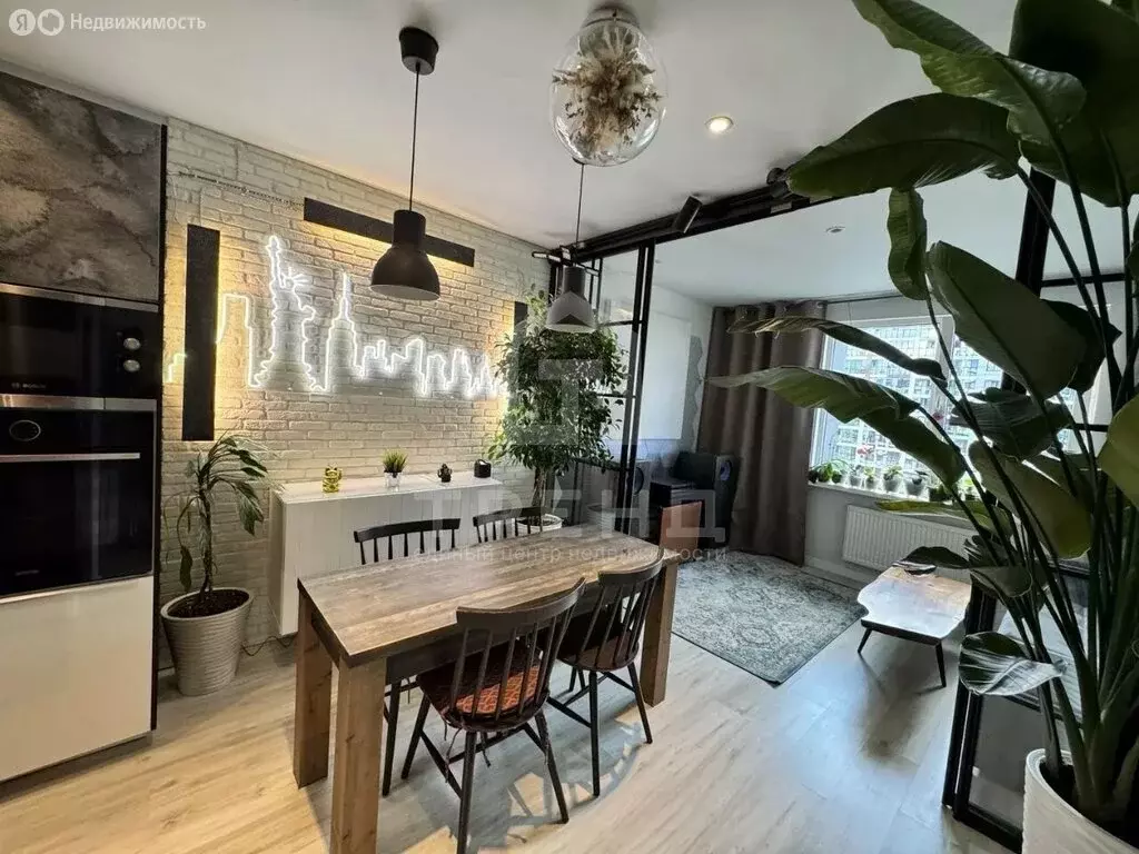 1-комнатная квартира: Санкт-Петербург, улица Вадима Шефнера, 10к1 ... - Фото 1