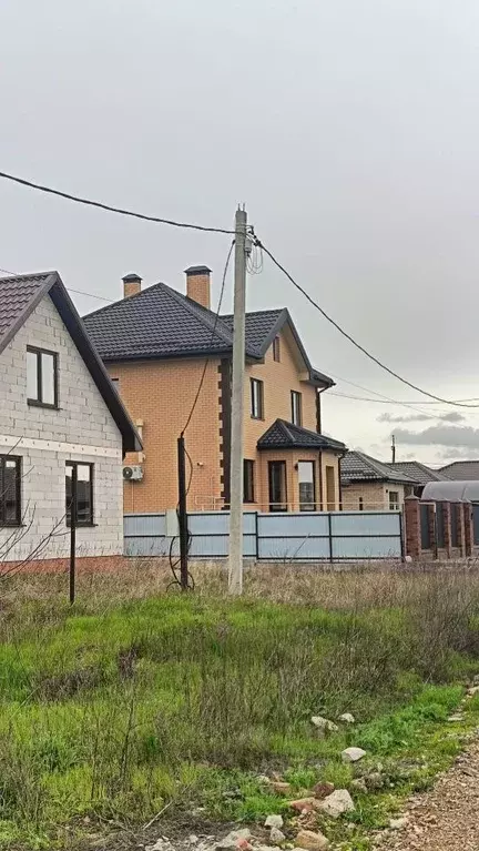 Участок в Краснодарский край, Ейское городское поселение, пос. ... - Фото 1