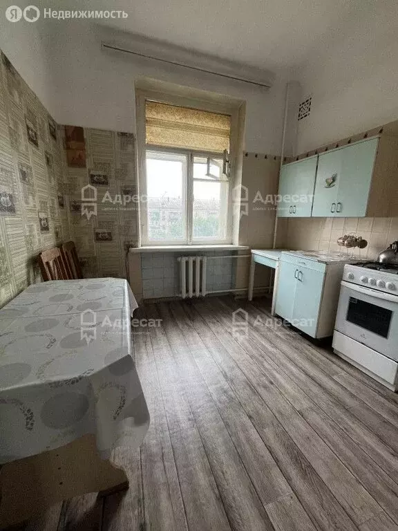 3-комнатная квартира: Волгоград, улица Кузнецова, 20 (74.3 м) - Фото 1