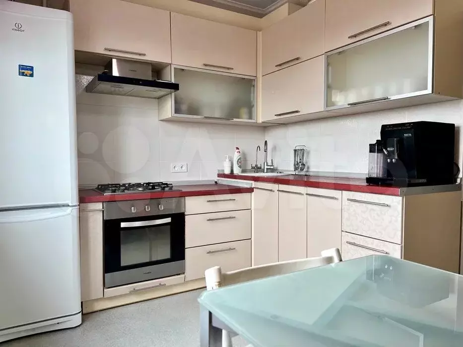 1-к. квартира, 39 м, 4/9 эт. - Фото 0