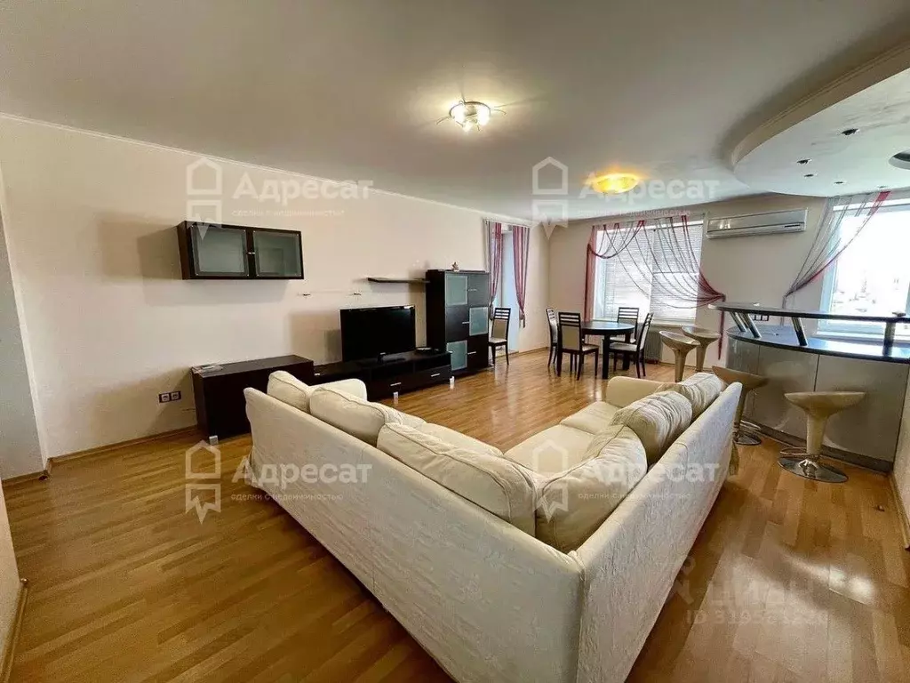 4-к кв. Волгоградская область, Волгоград ул. Лавочкина, 10А (116.0 м) - Фото 0