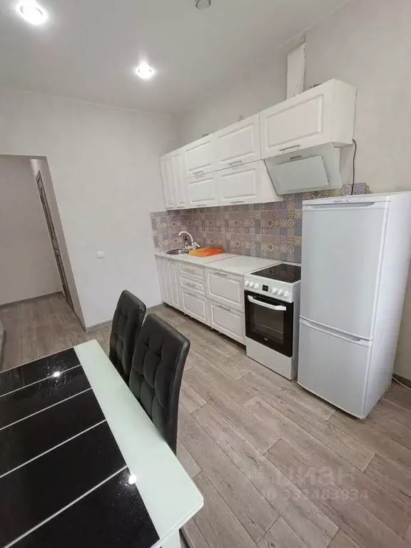 1-к кв. Хакасия, Черногорск ул. Генерала Тихонова, 6Бк2 (42.0 м) - Фото 1