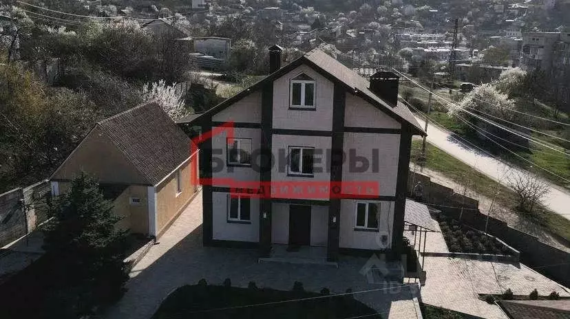 Дом в Севастополь, Севастополь, Балаклава г. ул. Василия Жукова, 87А ... - Фото 1