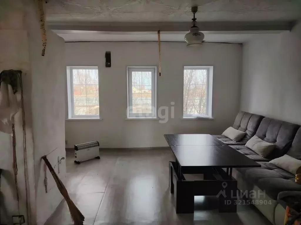 Дом в Башкортостан, Стерлитамакский район, Куганакский сельсовет, с. ... - Фото 2