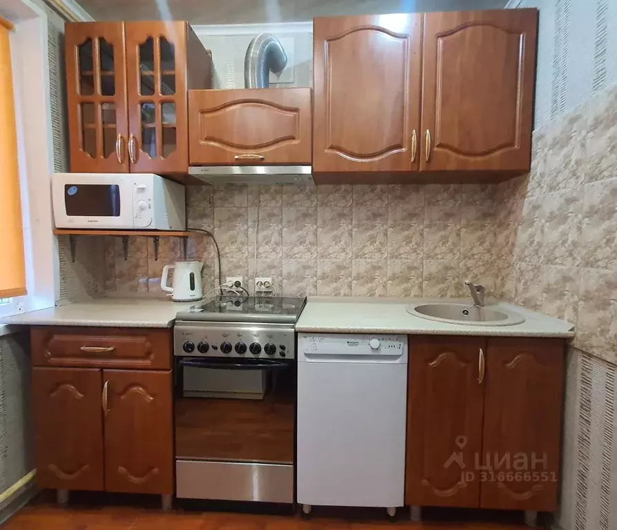 3-к кв. Мурманская область, Мурманск Зеленая ул., 82 (48.0 м) - Фото 1