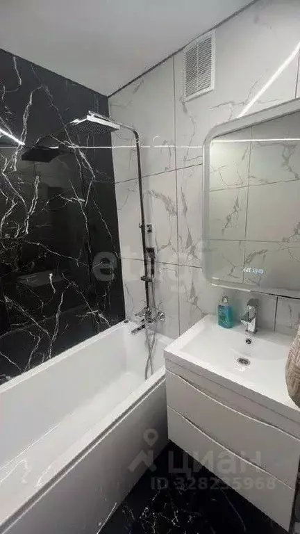 3-к кв. Ростовская область, Аксай ул. Коминтерна, 139/12 (63.8 м) - Фото 1