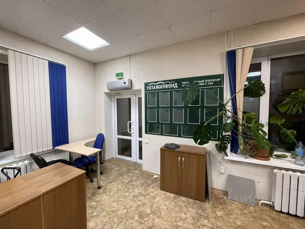 Помещение свободного назначения в Коми, Сыктывкар ул. Кутузова, 19 (80 ... - Фото 1