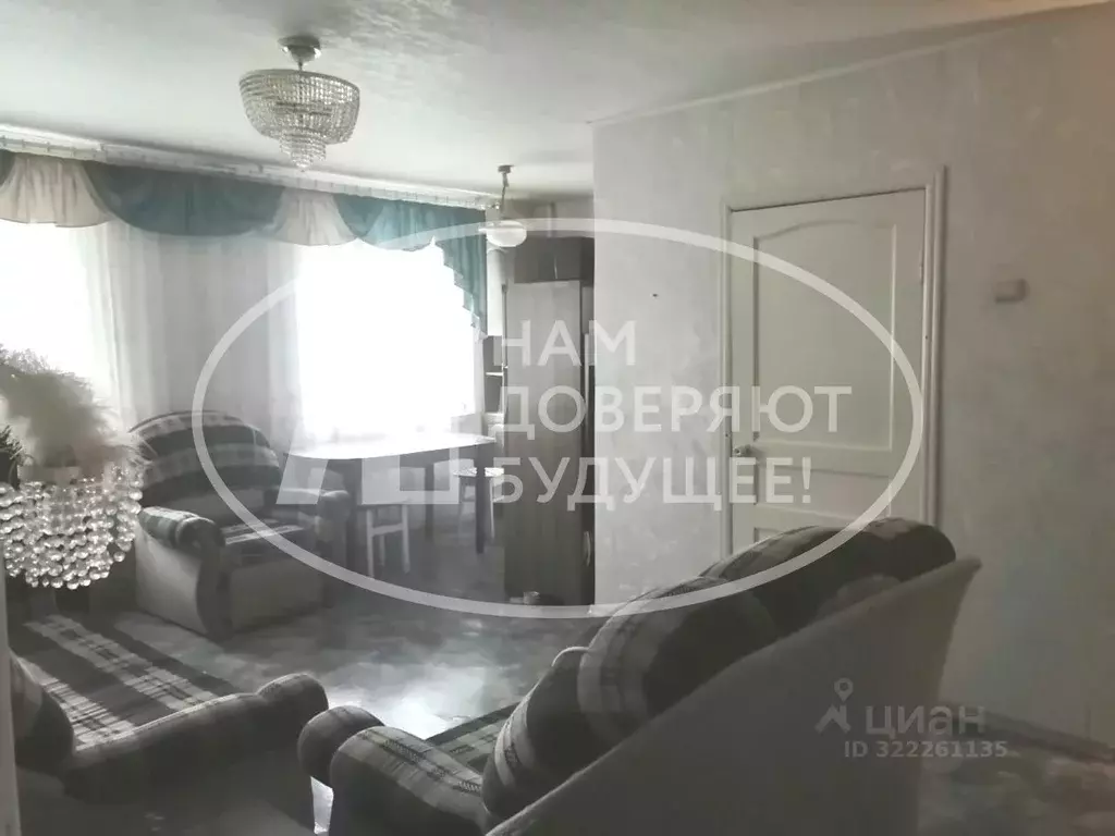 3-к кв. Пермский край, Губаха Октябрьский просп., 18 (60.5 м) - Фото 0